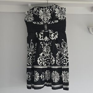 Elegant Black and White Floral Dress